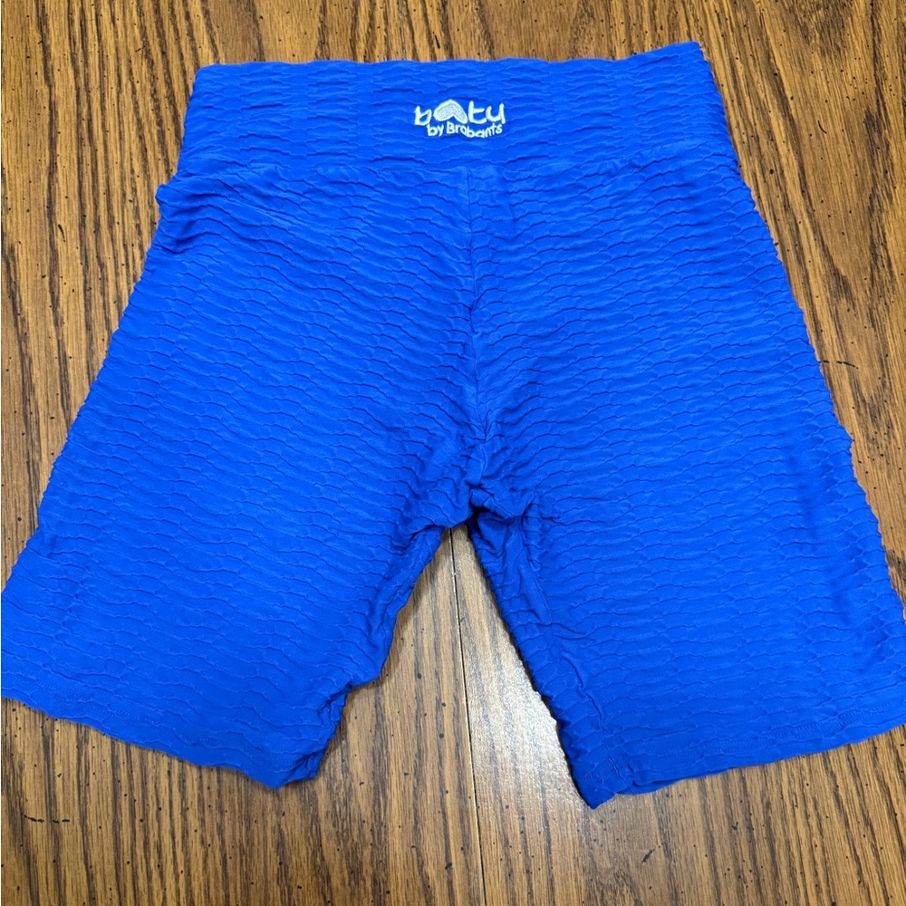 BOOTY BY BRABANTS CROCO SKIN SEAMLESS SHORTS 7" - Picture 2 of 4